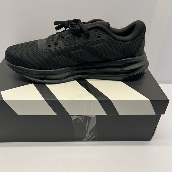 Adidas Galaxy 7 Triple Black Sneaker Men SZ 9 New in Box - Picture 1 of 8